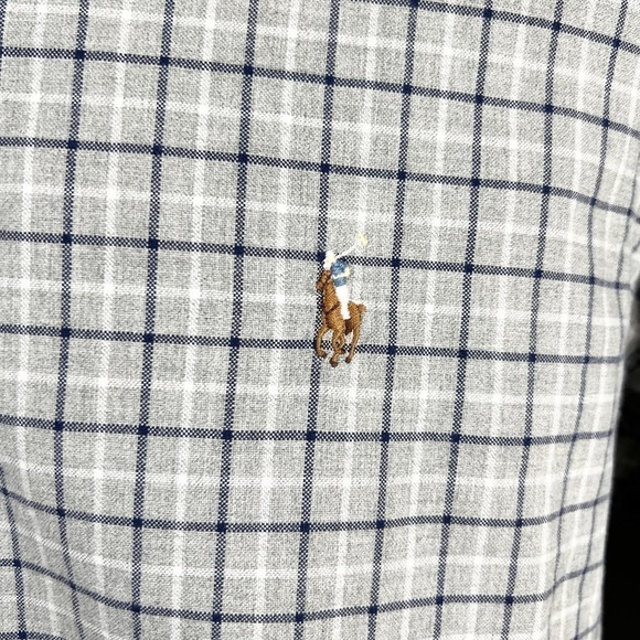 Ralph Lauren Button Down Shirt Men's Size L Gray Plaid Classic Fit Long Sleeve - Picture 3 of 6